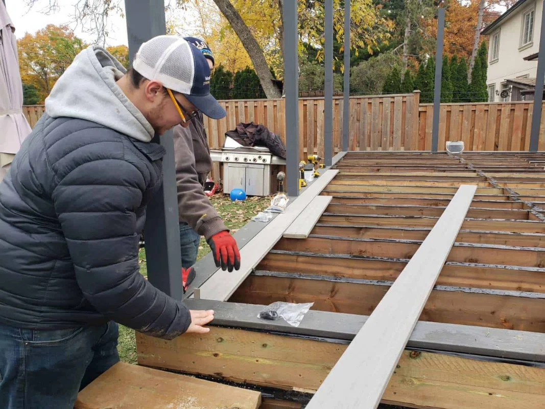 Kalamazoo MI Deck Builders | Custom Deck Design & Installation