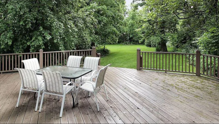 Choose the Best Location in your Garden - Michigan Deck Builders