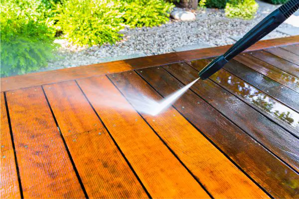 Deck Cleaning Service - Michigan Deck Builders